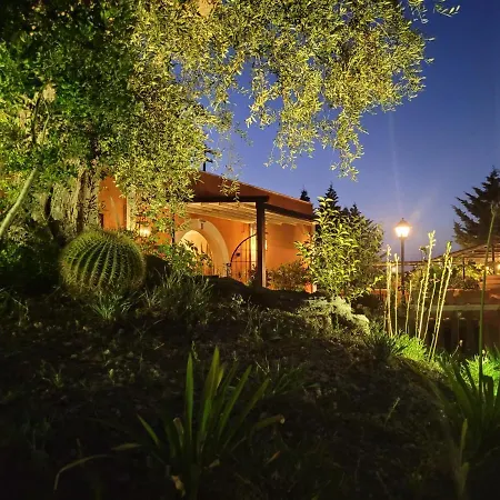 Poggio Degli Ulivi Hotel Rodi Garganico