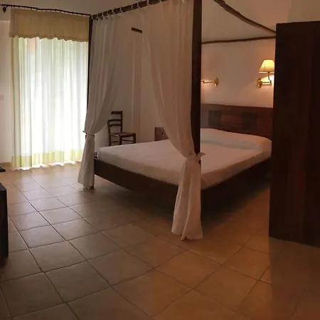 Poggio Degli Ulivi Hotel Rodi Garganico