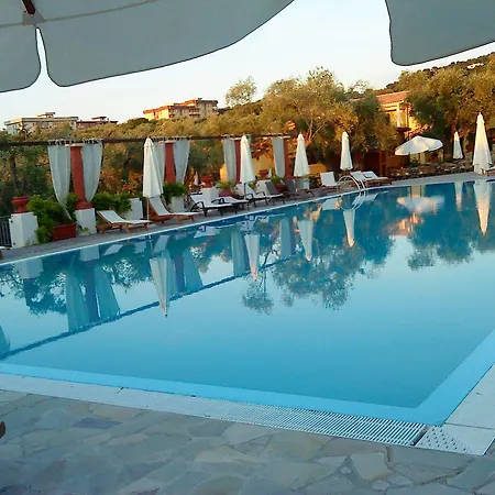 Poggio Degli Ulivi 3*
